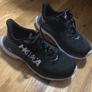 Hoka Mach 5